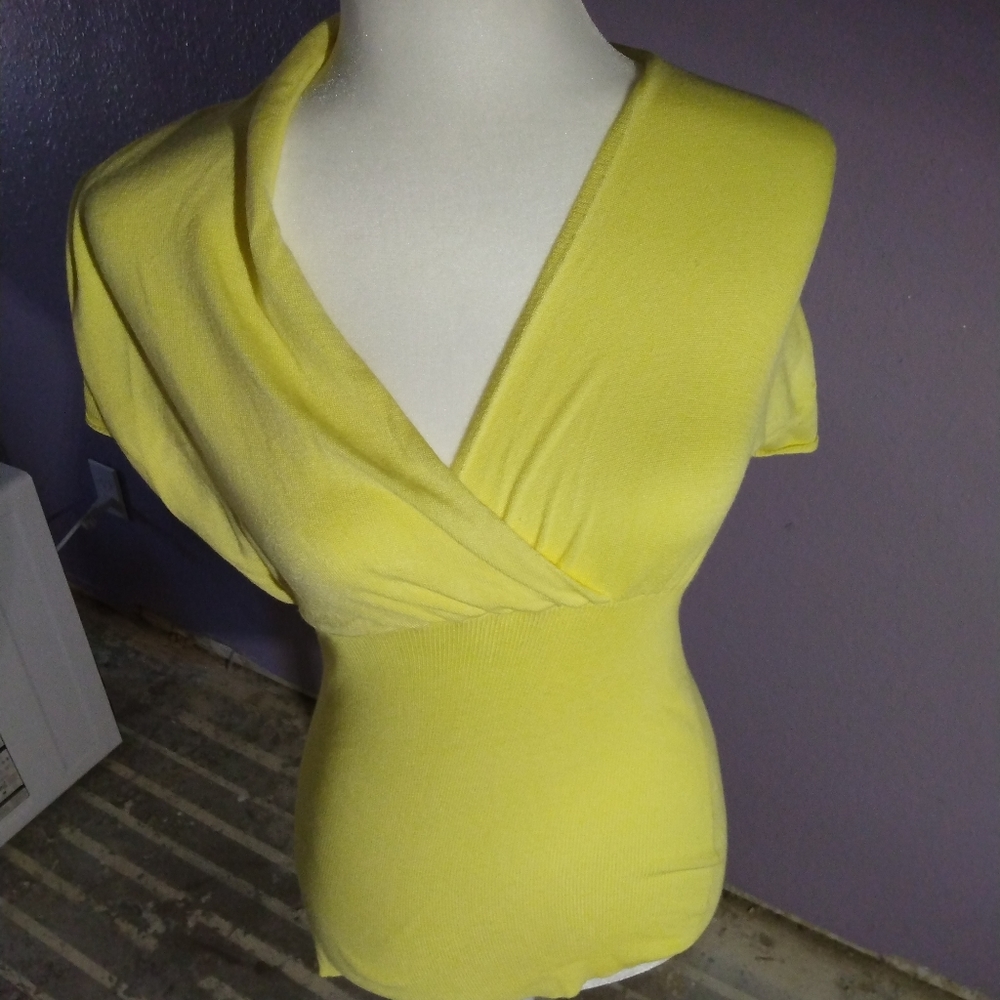 Women's Grace Size Small Top